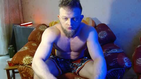 Snapshot of hardandripped chatting on February 15, 10:44 am Valentino Hard online show from February 15, 10:44 am