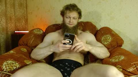 Snapshot of hardandripped chatting on October 6, 8:48 pm Valentino Hard online show from October 6, 8:48 pm