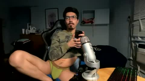 harddmikee online show from July 12, 8:06 am