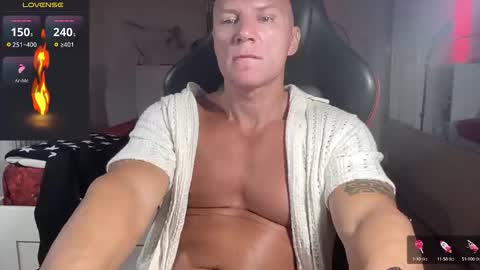 MATTSTEEL - ITALIAN STALLION online show from September 18, 1:04 pm