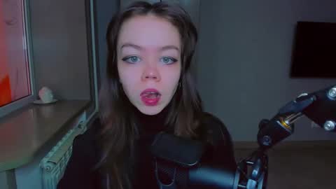 Snapshot of haribo_asmr chatting on February 23, 8:28 am Miss Hari online show from February 23, 8:28 am