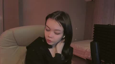 Snapshot of haribo_asmr chatting on September 11, 12:17 pm Miss Hari online show from September 11, 12:17 pm