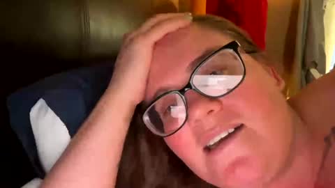 Fiiona online show from August 6, 5:49 am