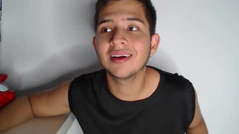 harold_18_ online show from December 17, 6:58 pm