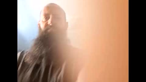 Robert online show from December 4, 5:51 am