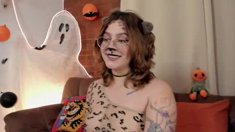 Hazel Brown online show from October 31, 12:55 am