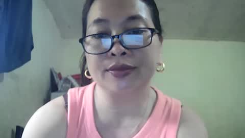 hazeldhane online show from March 5, 5:07 am