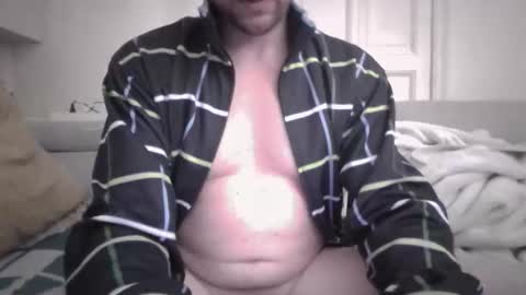 Iejten online show from March 23, 8:14 pm