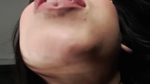 HEATHER DEMONZX   Please help me to reach 100 thumbs up online show from April 3, 1:12 am