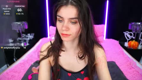 heavenelle online show from November 25, 7:18 am