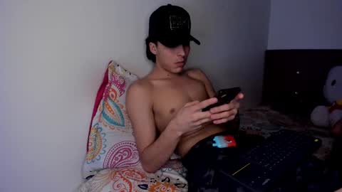 heellboy_ online show from February 12, 10:30 am