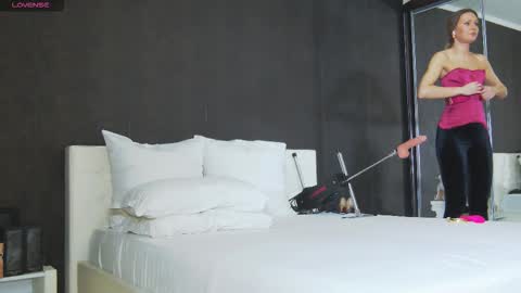 Helen online show from March 11, 2:58 am