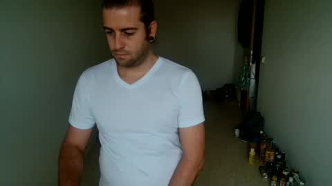 Snapshot of hei_69 chatting on October 12, 3:15 pm hei_69 online show from October 12, 3:15 pm
