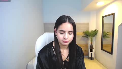 Heidy  online show from February 11, 7:27 pm