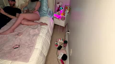 LADY LUNA YOU KNOW WHO IT IS 3 online show from April 15, 5:33 am