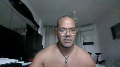 Heist Stein online show from October 6, 9:43 pm