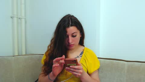 helen_adams_ online show from December 25, 7:24 am