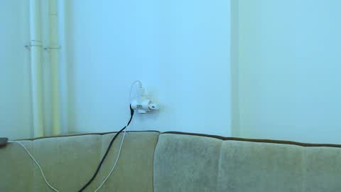 helen_adams_ online show from March 10, 12:38 pm