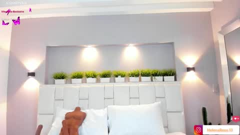 H E L E N A  online show from January 9, 8:03 pm