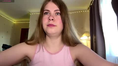 Chloe online show from May 19, 11:17 am