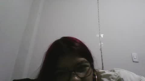 helenoliveira76340912 online show from May 10, 1:45 am