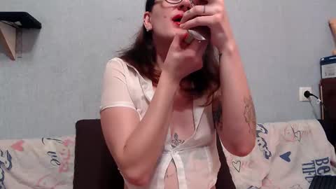 HelenRed online show from November 2, 11:54 am