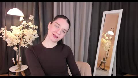Snapshot of helentasty_ chatting on March 1, 2:37 am Helen online show from March 1, 2:37 am