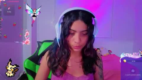 Helia Transfem and Amy online show from February 4, 6:50 am