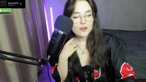 Red online show from March 2, 9:11 pm