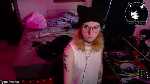Hayley online show from June 4, 1:55 am