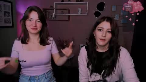 Helli online show from October 21, 8:01 pm