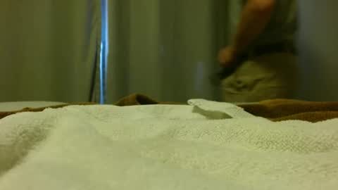 helloagain13 online show from September 28, 12:08 am