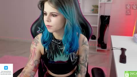 Snapshot of hellokittyalice chatting on September 28, 10:24 am Alice online show from September 28, 10:24 am