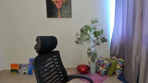 Sandy online show from December 16, 6:10 am