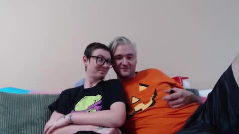 Hayden Phirox online show from December 18, 7:53 pm