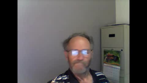 Snapshot of helopilot01 chatting on October 4, 11:57 pm helopilot01 online show from October 4, 11:57 pm