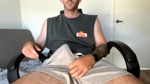 Hendo online show from December 18, 3:24 am