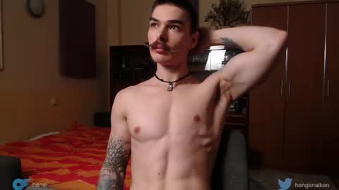 Snapshot of hengen_aiken chatting on October 29, 6:19 pm Hengen Aiken online show from October 29, 6:19 pm