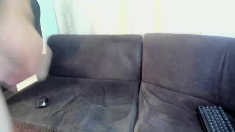 henrik_senn online show from October 11, 2:27 am