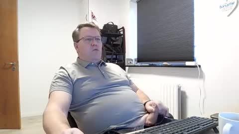 henrikrp1971 online show from January 24, 12:10 pm