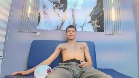 Henry online show from March 12, 10:57 pm