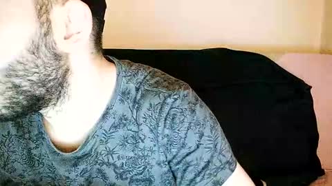 HenryAxe online show from February 6, 12:00 am