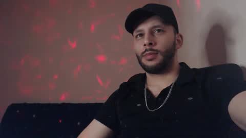 HenryAxe online show from September 23, 10:05 pm