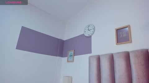 Snapshot of hera_godess chatting on February 12, 8:50 pm Hera godes online show from February 12, 8:50 pm