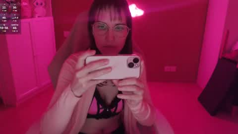 HeraLuna  online show from January 11, 10:51 pm