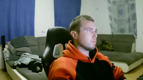 John Pearl online show from February 18, 11:30 pm