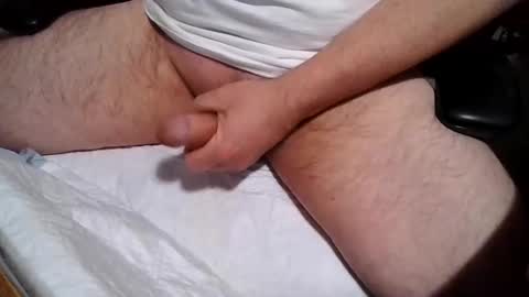 Snapshot of here2cum4feetz chatting on February 17, 2:28 pm Here2cum4feetz online show from February 17, 2:28 pm