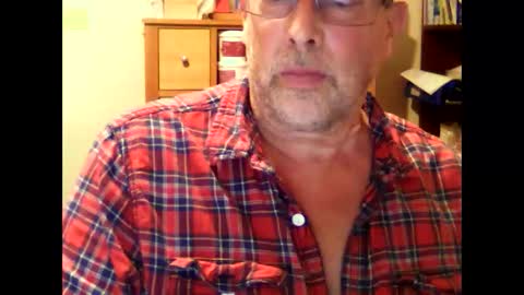 Snapshot of hereford66 chatting on October 23, 4:19 pm hereford66 online show from October 23, 4:19 pm