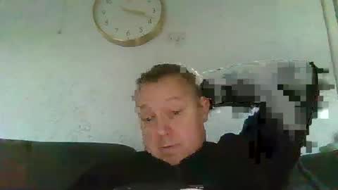 Snapshot of heretoserveyouall chatting on January 2, 3:19 pm heretoserveyouall online show from January 2, 3:19 pm