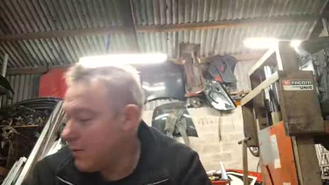 Snapshot of heretoserveyouall chatting on December 30, 3:23 pm heretoserveyouall online show from December 30, 3:23 pm